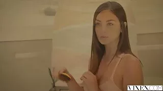 Tettona Asiatica ha dovuto video attrici italiane nude dare due neri al casting porno