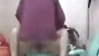 Alta Milf cazzo di caldo con attrice italiana hard giovane ragazzo in ostello