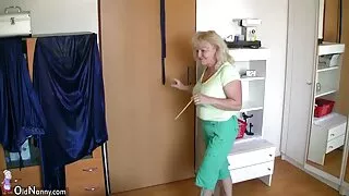 Gli studenti si sono riuniti in una capanna e hanno avuto un'orgia attrici porno italiane anni 80 anale pazza