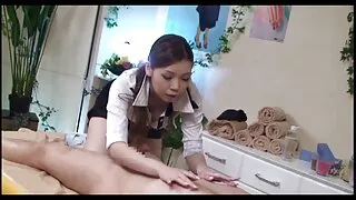 Skinny ragazza scopa ragazzo grande cazzo e cums sul attrici italiane scene sesso suo viso