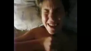 La ragazza sexy ha permesso attrici porno italiani al ragazzo di sborrare nella figa a causa del tradimento